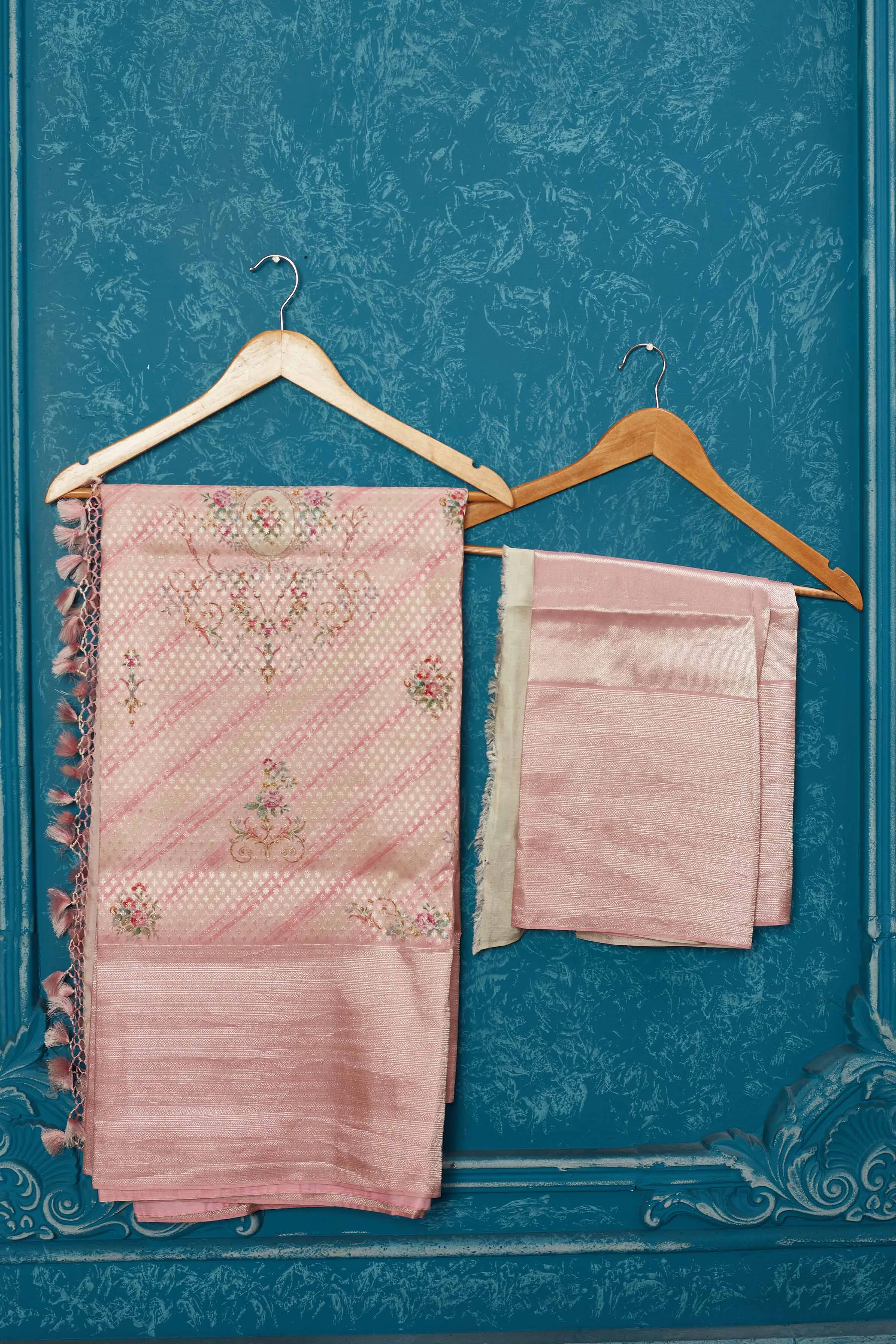 91A280 Light Pink Floral Kanchipuram Silk Saree